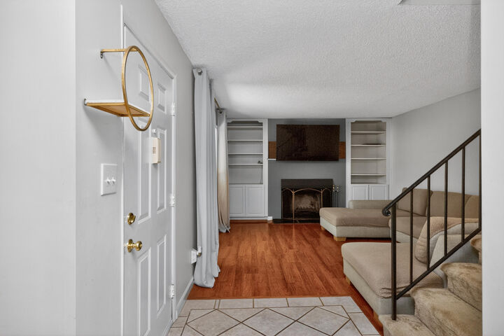 Property Photo:  401 Redding Road 22  KY 40517 