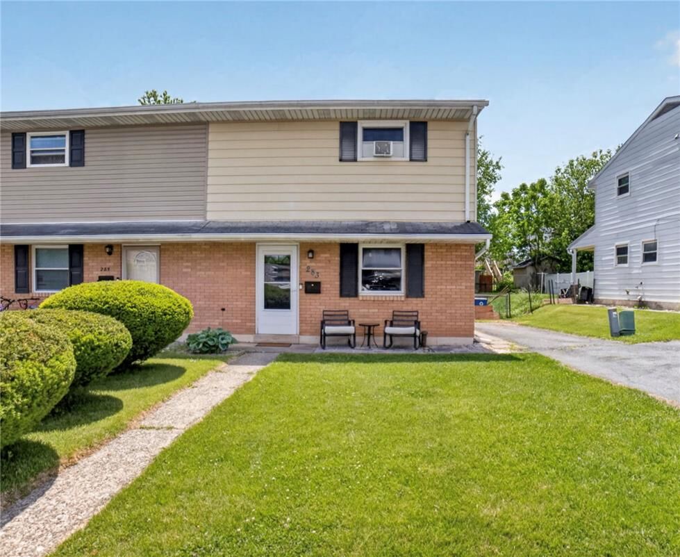 Property Photo:  283 Poplar Street  PA 18032 