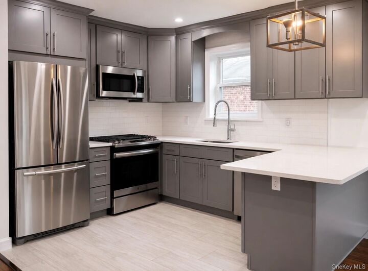 Property Photo: 57 7th Street 2 NY 10803