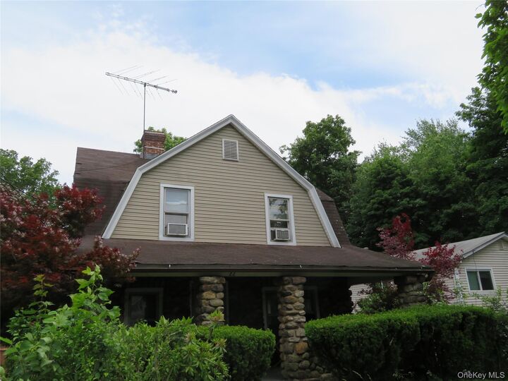 Property Photo:  22 State Street  NY 10977 