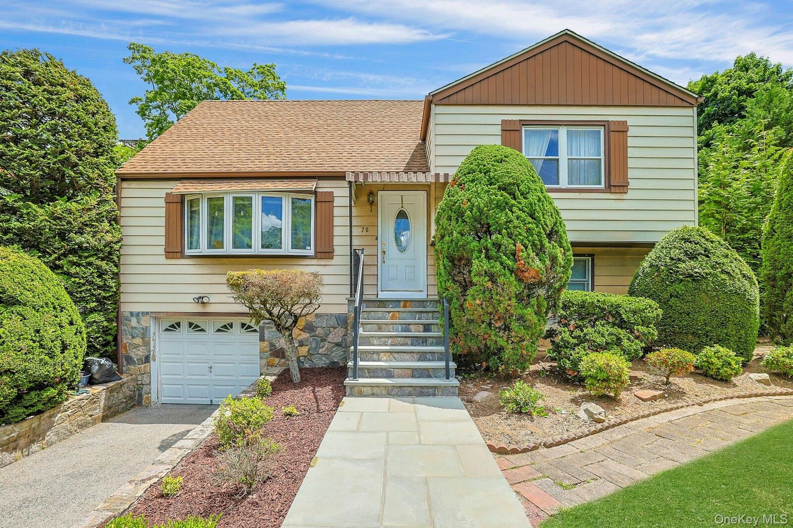 Property Photo:  70 Durham Road  NY 10607 