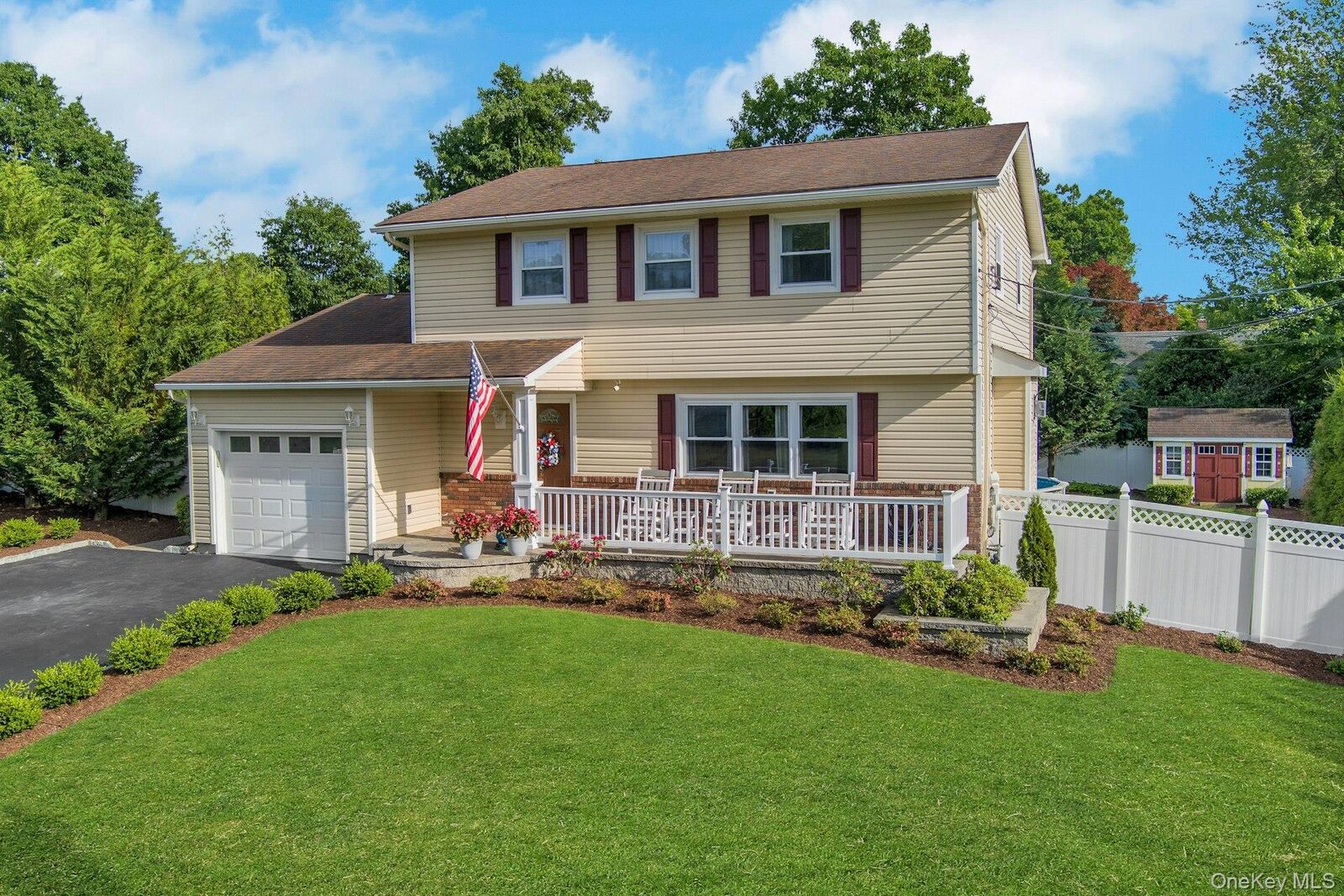 Property Photo:  60 Pilgrim Court  NY 10965 