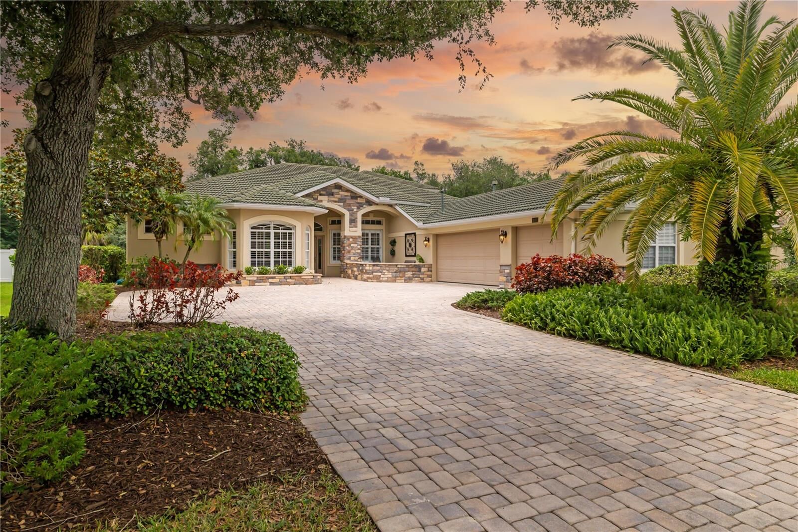 Property Photo:  12471 Natureview Circle  FL 34212 