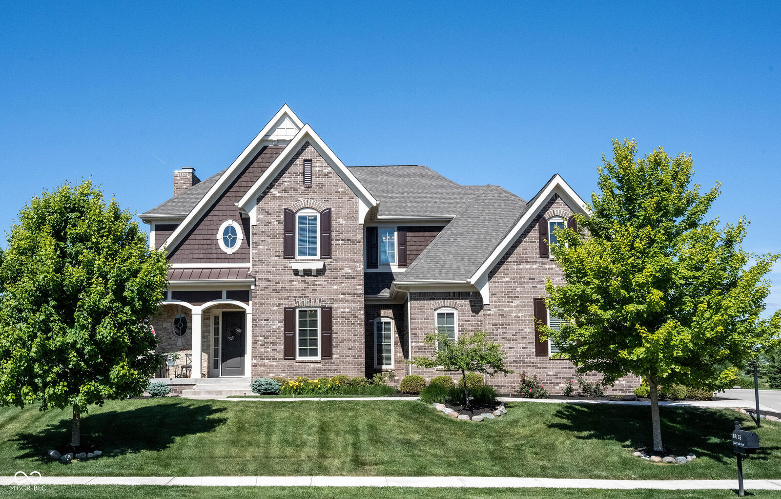 Property Photo:  18176 Lakes End Drive  IN 46074 