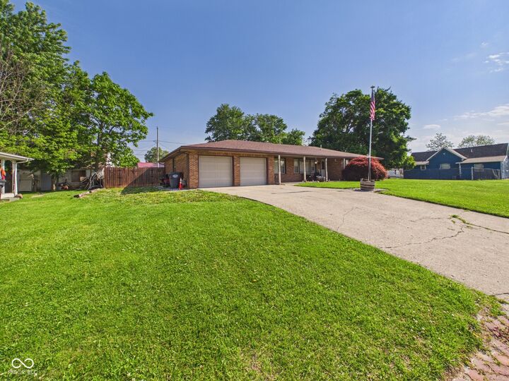 Property Photo:  708 W Monroe Street  IN 46001 