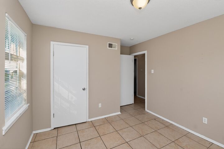 Property Photo:  3749 Wolf Trail Dr  TN 38128 