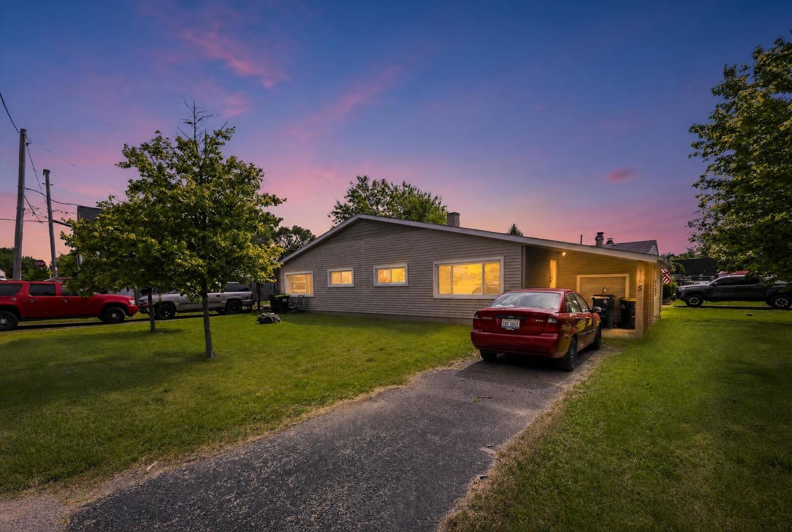 Property Photo: 110 W Valley View Drive IL 60051