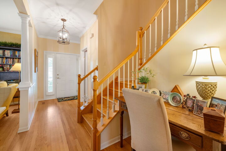 Property Photo:  430 Park Avenue  IL 60514 