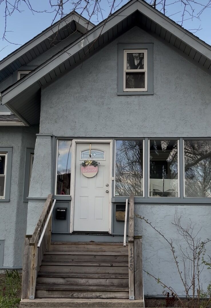 Property Photo: 125 E North Avenue B IL 60126