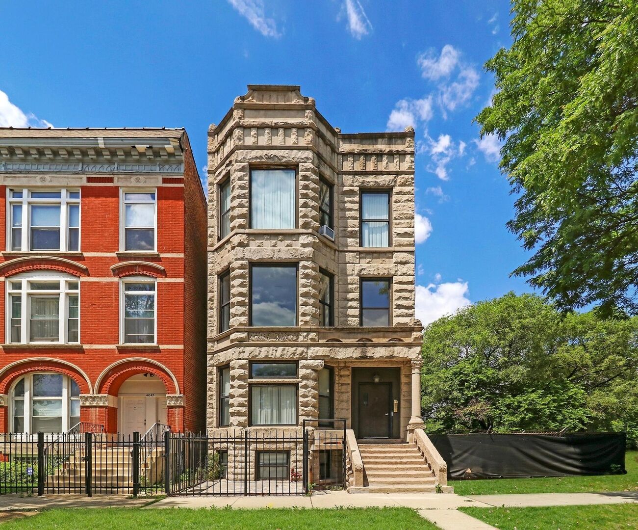 Property Photo:  4040 S Wabash Avenue  IL 60653 