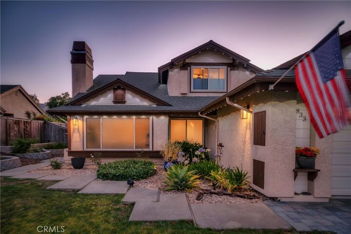 Property Photo:  833 Escuela Court  CA 93405 