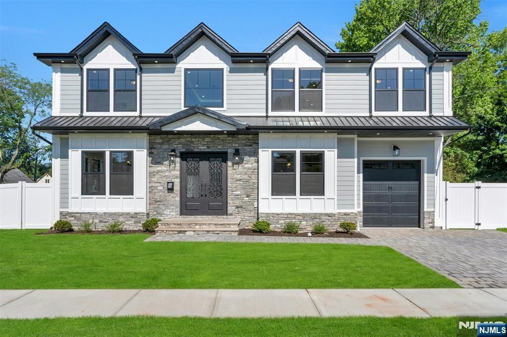 Property Photo:  66 Westview Drive  NJ 07621 