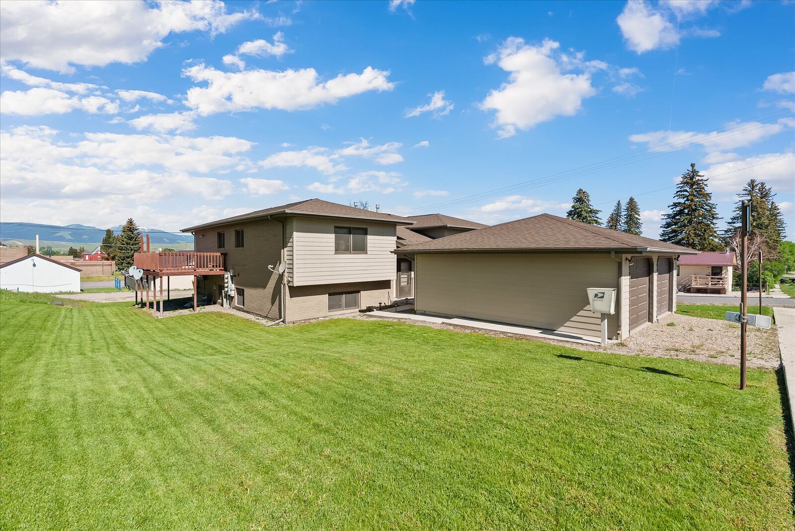 Property Photo: 602 Clark Street MT 59722