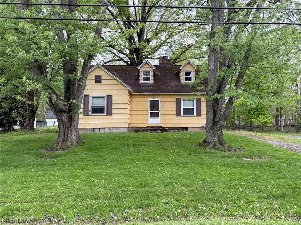 Property Photo: 8060 Paulin Drive OH 44514