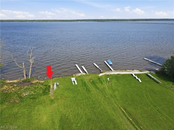 Property Photo: 5000 Pymatuning Lake Road OH 44003