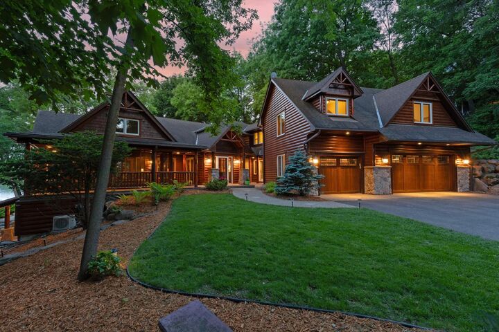 Property Photo:  365 Pleasant View Road  MN 55317 