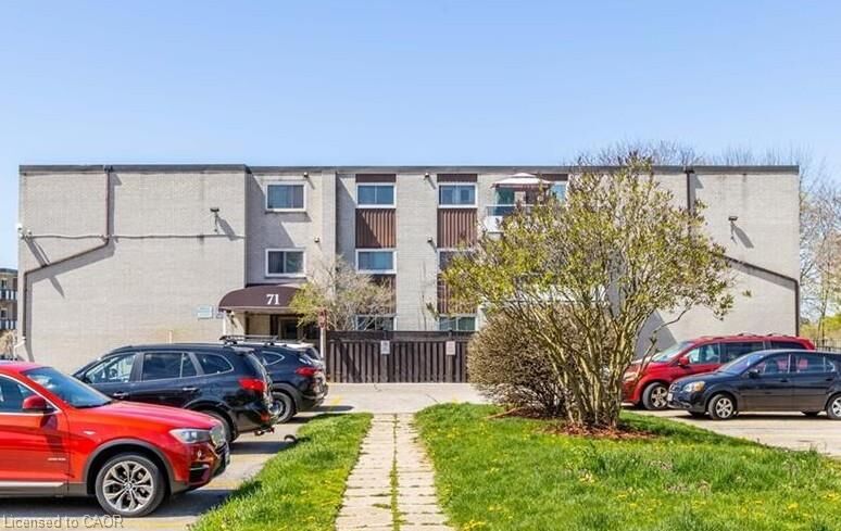 Property Photo:  71 Vanier Drive 110  ON N2C 1J4 