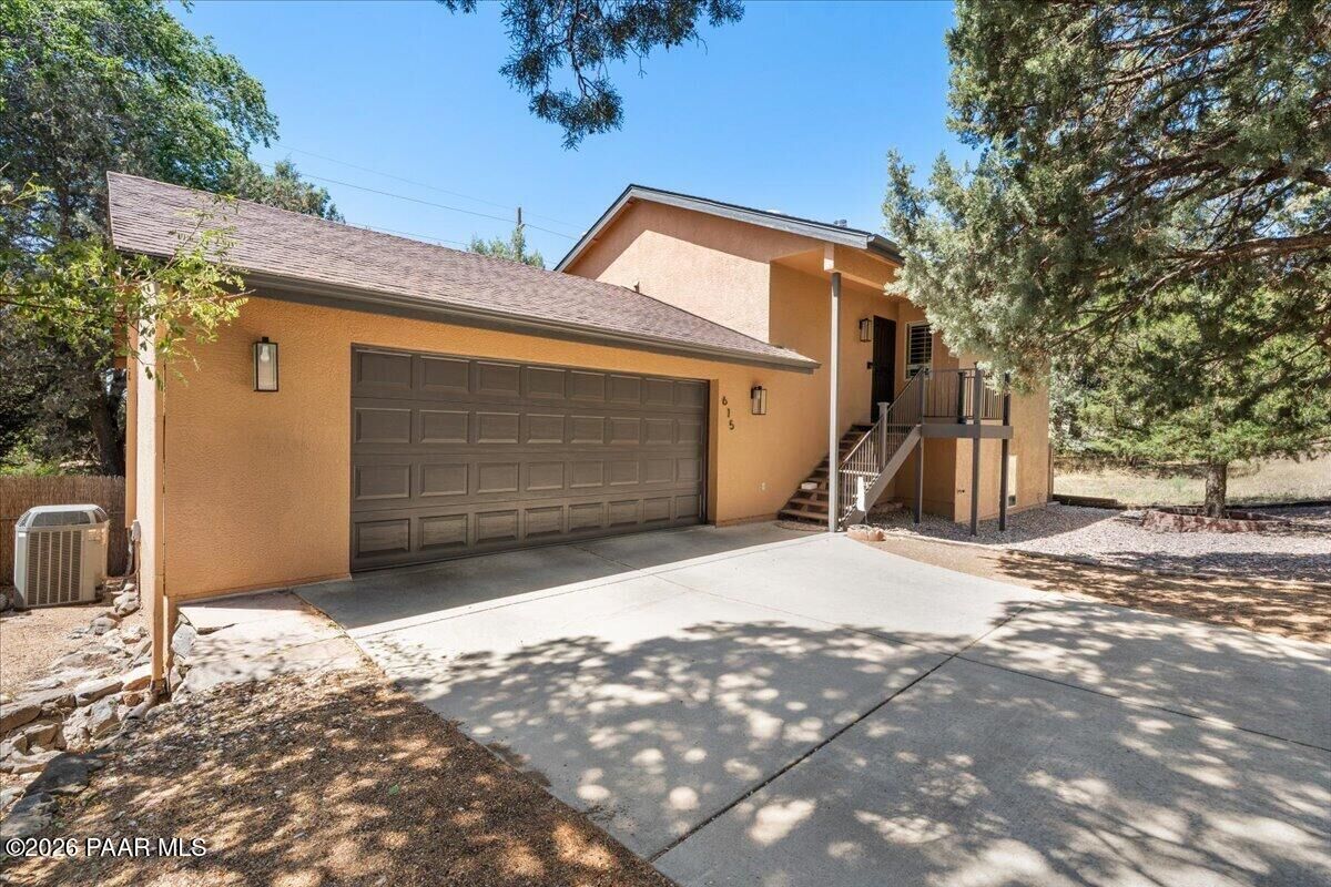 Property Photo: 615 Flora Street AZ 86301