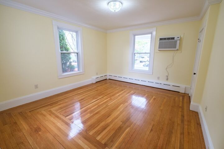Property Photo:  19 Faxon St F  MA 02458 