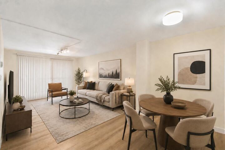 Property Photo:  523 15 Avenue SW 201  AB T2R 0R3 