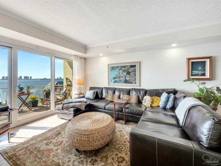 Property Photo:  8747 Navarre Pkwy 404  FL 32566 
