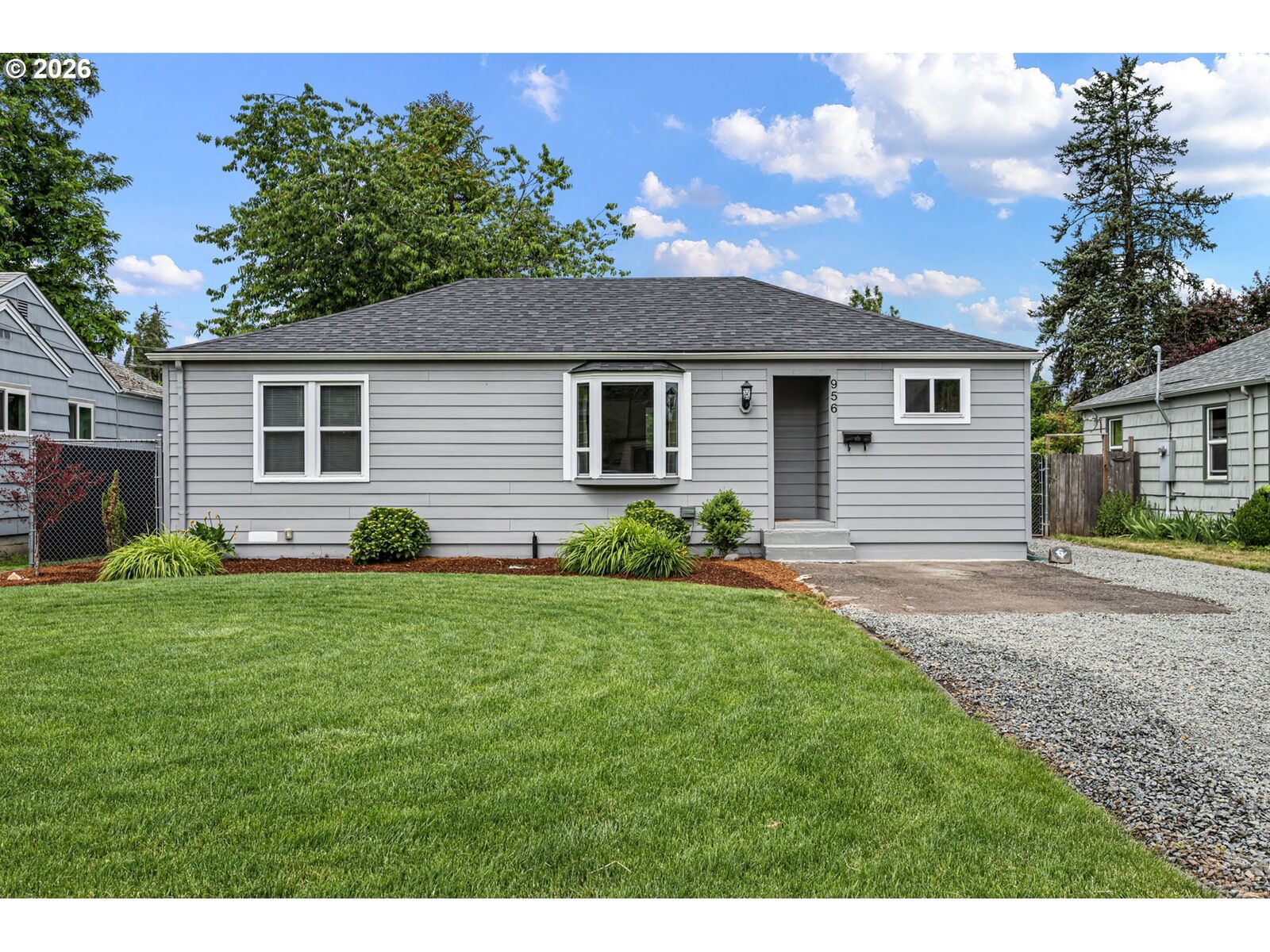 Property Photo:  956 1st St  OR 97477 