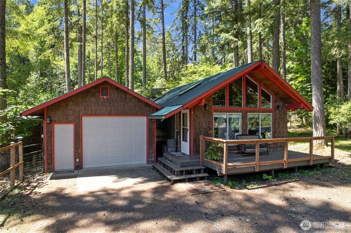 Property Photo:  570 N Duckabush Drive W  WA 98548 