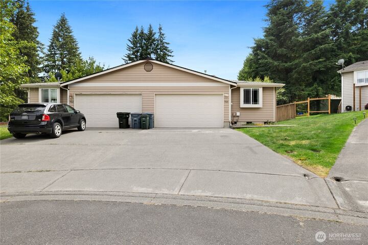 Property Photo: 7510 110th Street E WA 98373