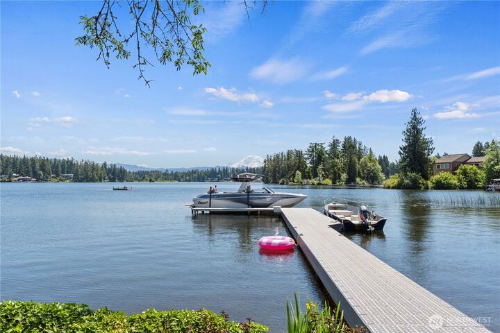 Property Photo: 22545 SE 298th Street WA 98010