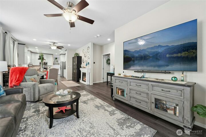 Property Photo:  2101 S 324th Street 62  WA 98003 