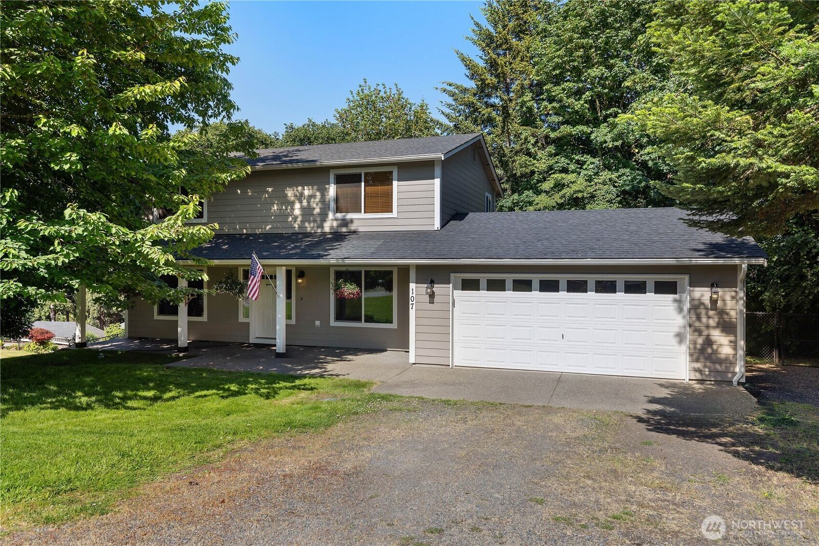Property Photo:  107 N Green Street  WA 98531 
