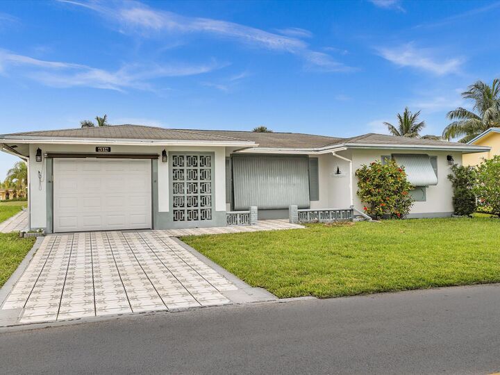 Property Photo:  4514 NW 43rd Terrace  FL 33319 