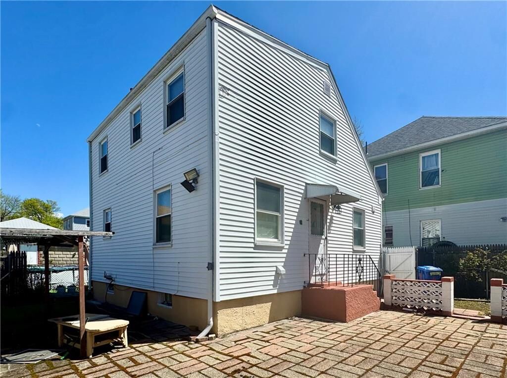 Property Photo:  215 Roosevelt Street  RI 02909 