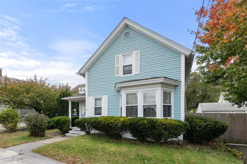 Property Photo:  14 North Street  RI 02915 