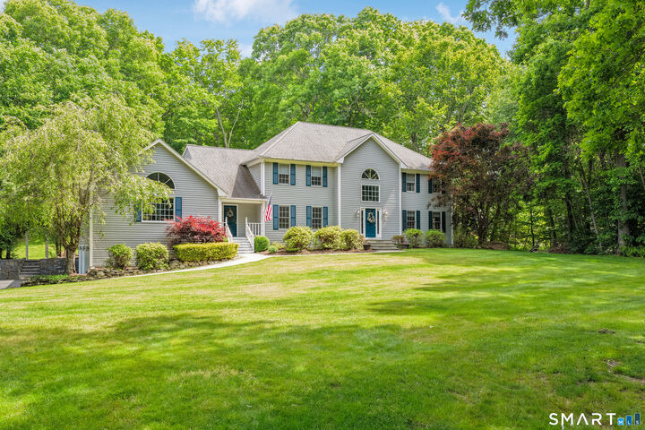 Property Photo:  64 Grist Mill Road  CT 06468 