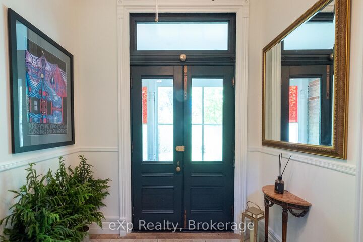 Property Photo: 285 Mary Street ON N0H 2T0