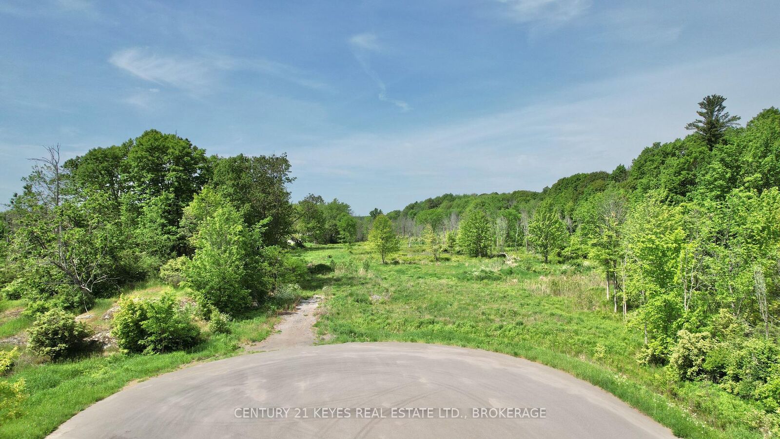 Property Photo: 8 Kyes Road ON K0E 1L0