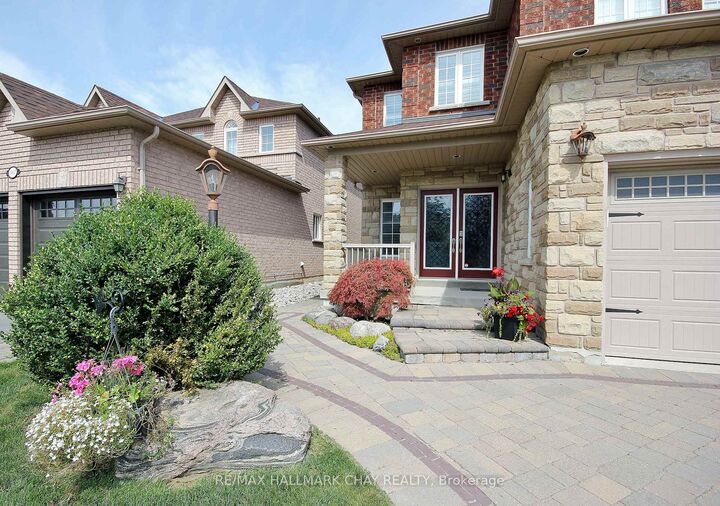 Property Photo: 1185 Mitchell Court ON L9S 5A5