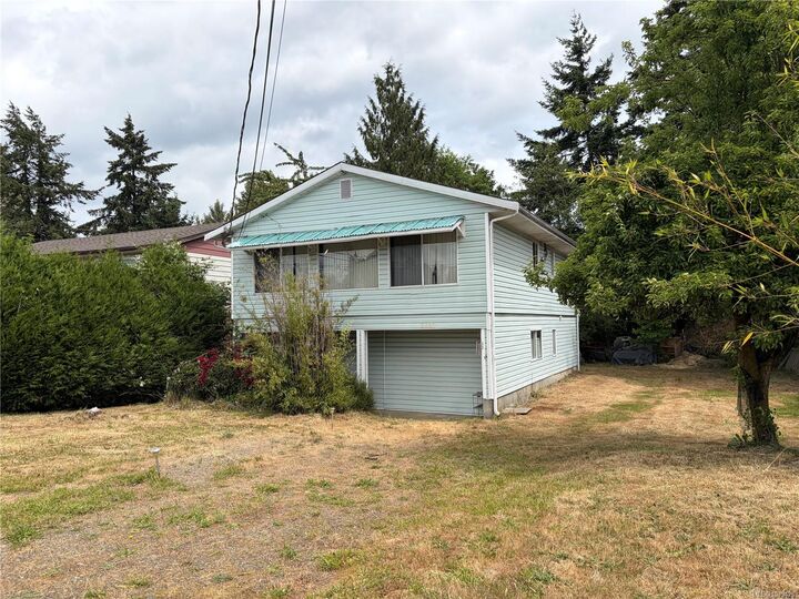 Property Photo:  2400 Fitzgerald Ave  BC V9N 6K8 