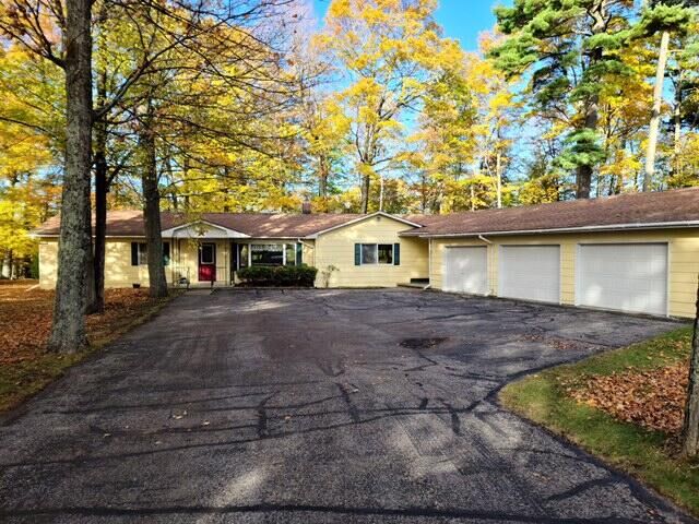 Property Photo:  1342 Ridge Road  MI 49701 