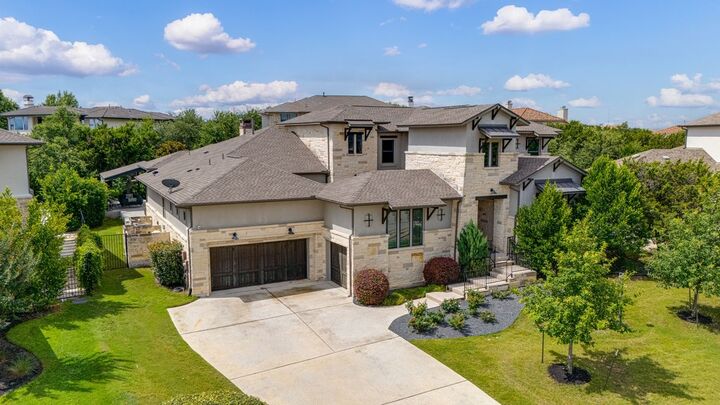 Property Photo:  519 Woodside Terrace  TX 78738 
