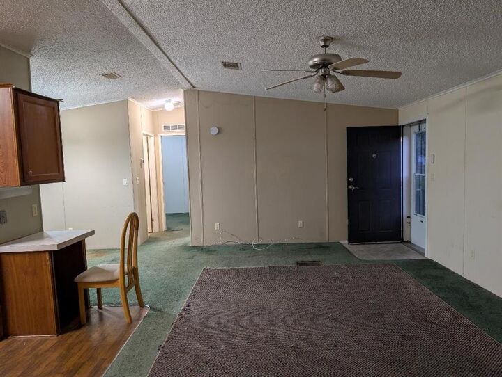 Property Photo:  97063 Glen Street  FL 32097 