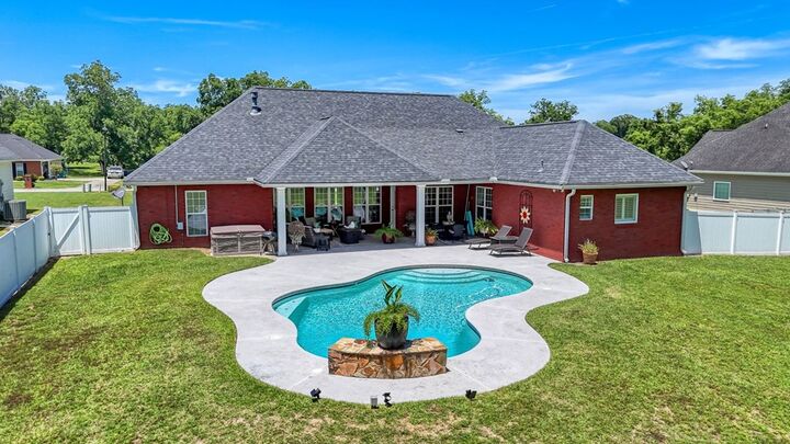 Property Photo: 156 Pheasant Drive GA 31763