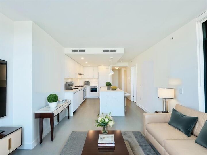 Property Photo:  1588 Johnston Road 303  BC V4B 0C5 