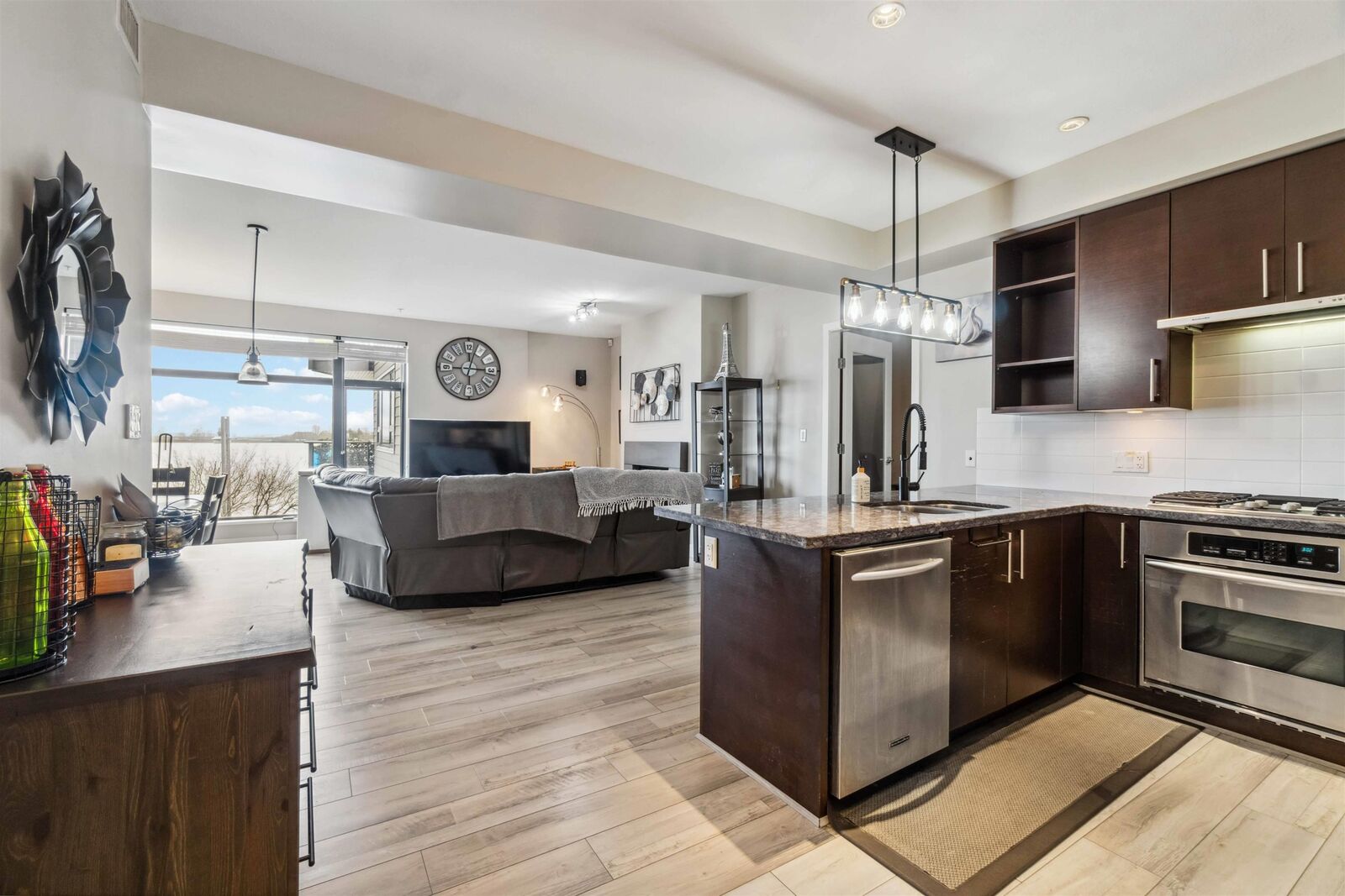 Property Photo: 14300 Riverport Way 201 BC V6W 0A4