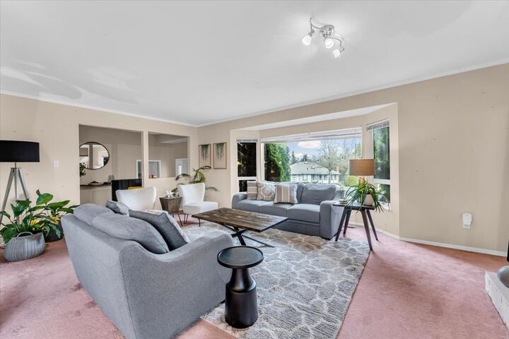 Property Photo: 5737 190 Street BC V3S 7M5