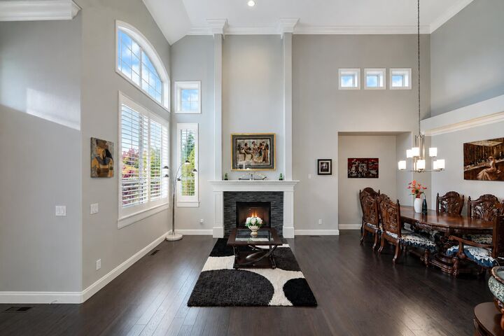 Property Photo: 10 Cedarwood Court BC V3H 4W2