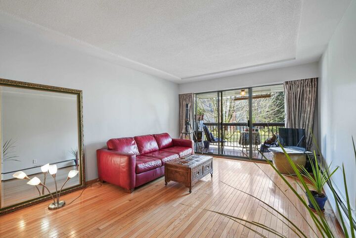 Property Photo:  8770 Laurel Street 202  BC V6P 3V6 