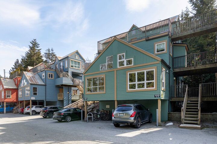2028 Innsbruck Drive 4 — photo 1