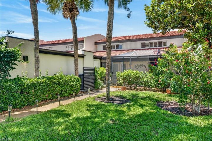 Property Photo:  4466 W Mainmast Ct  FL 33919 